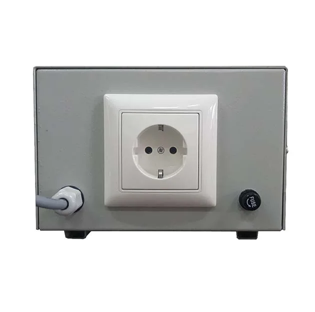 Стабілізатор напруги  з широким діапазоном дії Awattom(Ш) 2,2 кВт 10A - Зображення 2